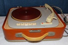 Koffer Plattenspieler "Petti"