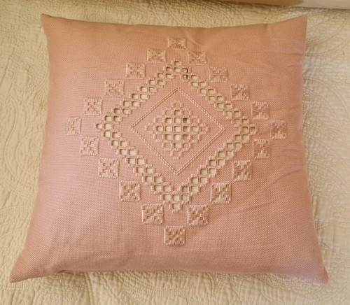 Altrosa kissen mit hardanger - kissen,
