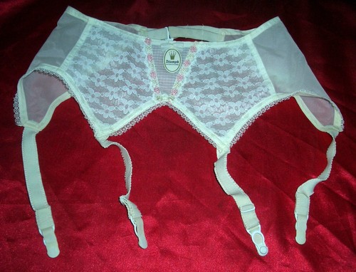 Vintage triumph teena - triumph,