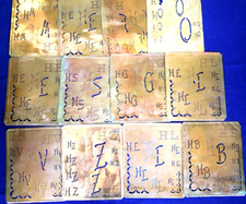 12 alte Wäscheschablonen