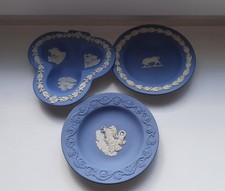 Wedgwood Jasperware Blau 3