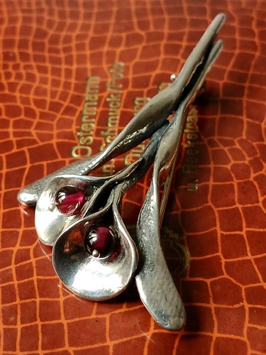 Vintage brosche mit - vintage, zwei