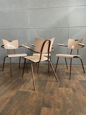 1/10 Stapelstühle Holz Metall