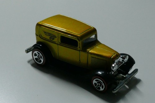 Alter kastenwagen gold gelb - kastenwagen,