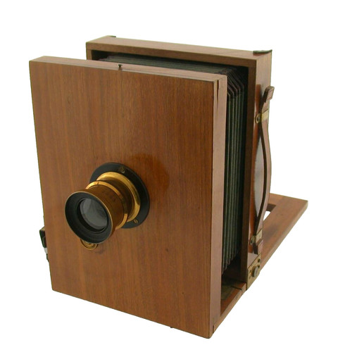 Wooden field camera
