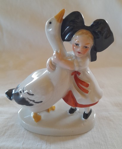 Alte figürliche blumenvase - figürliche,