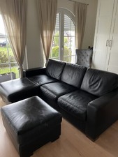 Ledercouch mit Hocker 