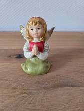 Göbel betender Engel, kniend