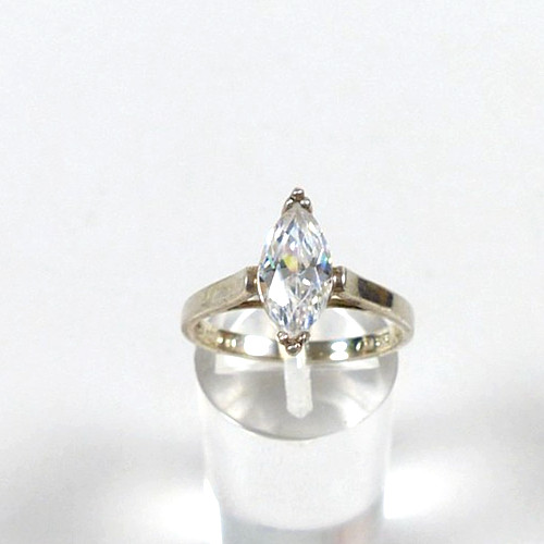 Ring aus 925 - silber, mit