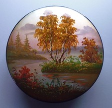 Russische Lackdose mit