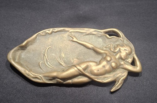 Antiker bronze aschenbecher - bronze,