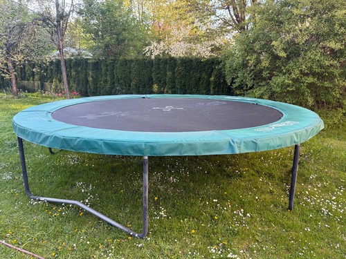 Trampolin berg jumping styles - trampolin,