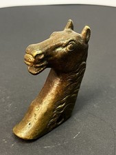 Pferdekopf aus Bronze –