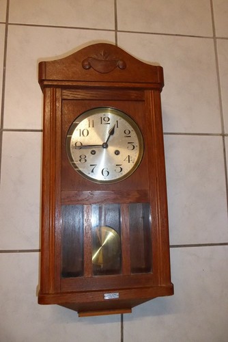 Alte signierte wanduhr - signierte, h&b-