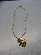 Hübsche schmale zarte Kette