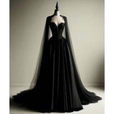Schwarze Gothic Brautkleider