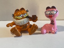 Garfield Bully 1981/4 2 x Figur: Garfield + Freundin „Her mit den jungen Miezen“