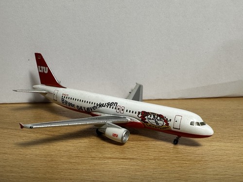Herpa wings 500 airbus a320 - wings,