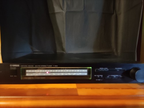 Yamaha t300 stereo - am/fm,