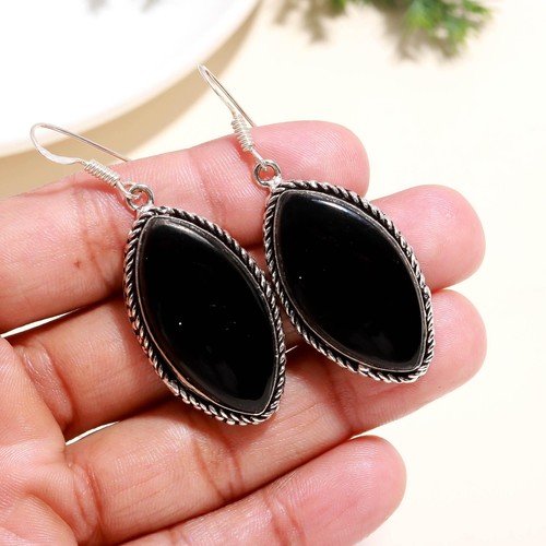 Schwarzer onyx edelstein - schwarzer,