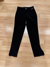 Fouganza schwarze schöne