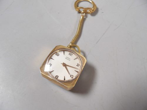 April aufzug hängeuhr mit - april,