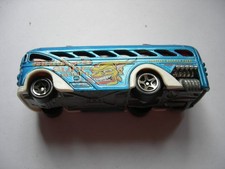 hot wheels surfin' school bus beebops  surf shops  - unbespielt 2000