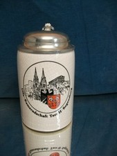 Bierkrug mit Zinndeckel