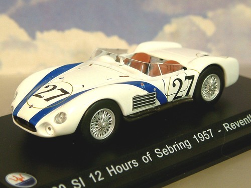 Diecast maserati 200 si - 1/43,