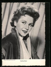 Ansichtskarte Schauspielerin Hertha Feiler mit Lederjacke 