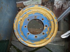 1 STK-FELGE-FELGEN-9 x 18-RADLADER-BAGGER-GABELSTAPLER-ANHÄNGER-LKW-u.s.w. 