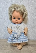 Nette Kunststoff Puppe Mattel