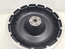 Harley-Davidson Softail Fat Boy M8 Hinterradfelge/ Felge hinten schwarz feinstru