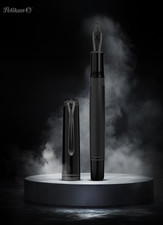 Pelikan Souverän M809 Black