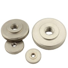 Rändelmutter niedrige Form