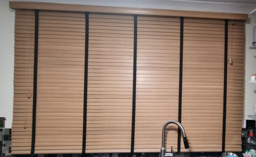 Jalousie 170cm breit - , 130cm