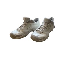 Nike Sneaker Tennis Indoor Hausschuhe Neuwertig