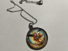 Halskette mit Anhänger