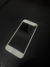 Apple phone 6s - i,