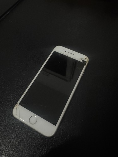 Apple phone 6s - apple, i