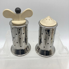 25176/ Alessi Graves Salzstreuer und Pfeffermühle