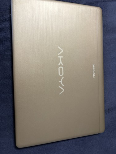 Medion akoya e6412t - medion,