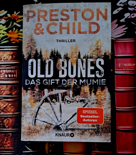 Old bones das - old, der
