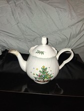 Happy holidays NIKKO tea pot