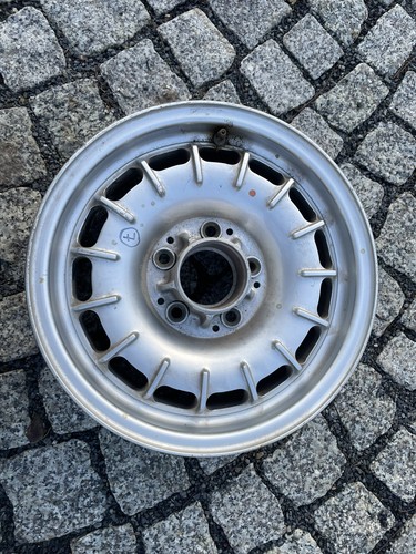 Mercedes r107 w116 - r107, w126