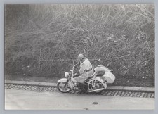 Motorrad BMW mit Beiwagen am