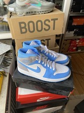 Nike Air Jordan 1 Mid SE