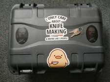 The Knife Lounge Case V2