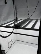 LED Grow Lampe 480 W neuwertig, Silber, 85 mal 85cm, Dimmbar, gute Ergebnisse