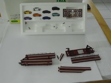 Trix 23974 Autotransporter H0, defekt, Bastelware, mit 8 unbeschädigten Audis